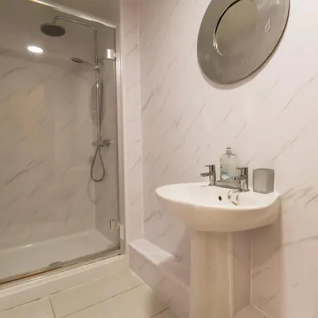 The Bolt 'ole Hotel 4*